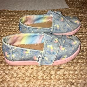 Unicorn Toms